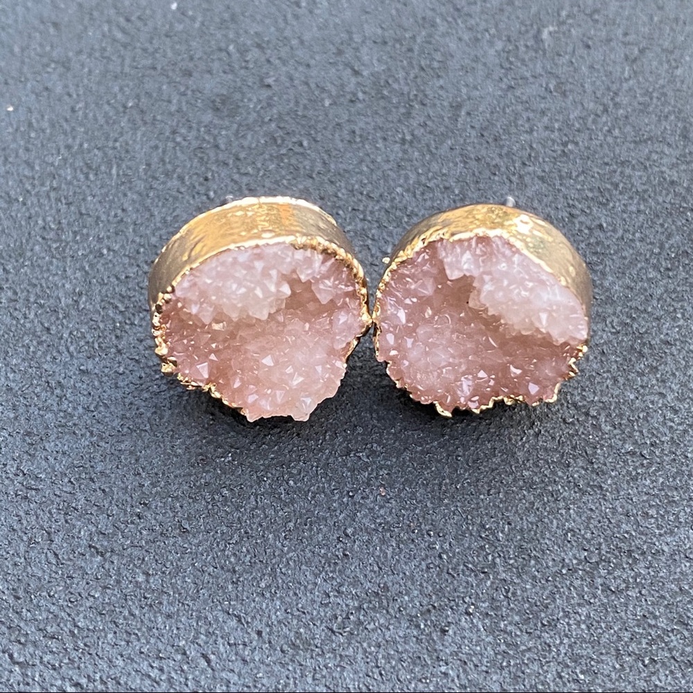 New! Anthro Druzy Soft Pink Rose Quartz Stud Earrings. - Picture 3 of 4